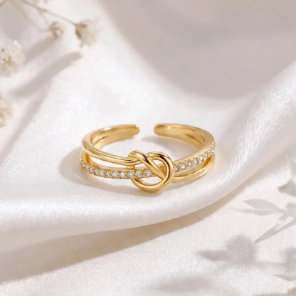 Mother & Daughter - Gold Linked Forever Ring