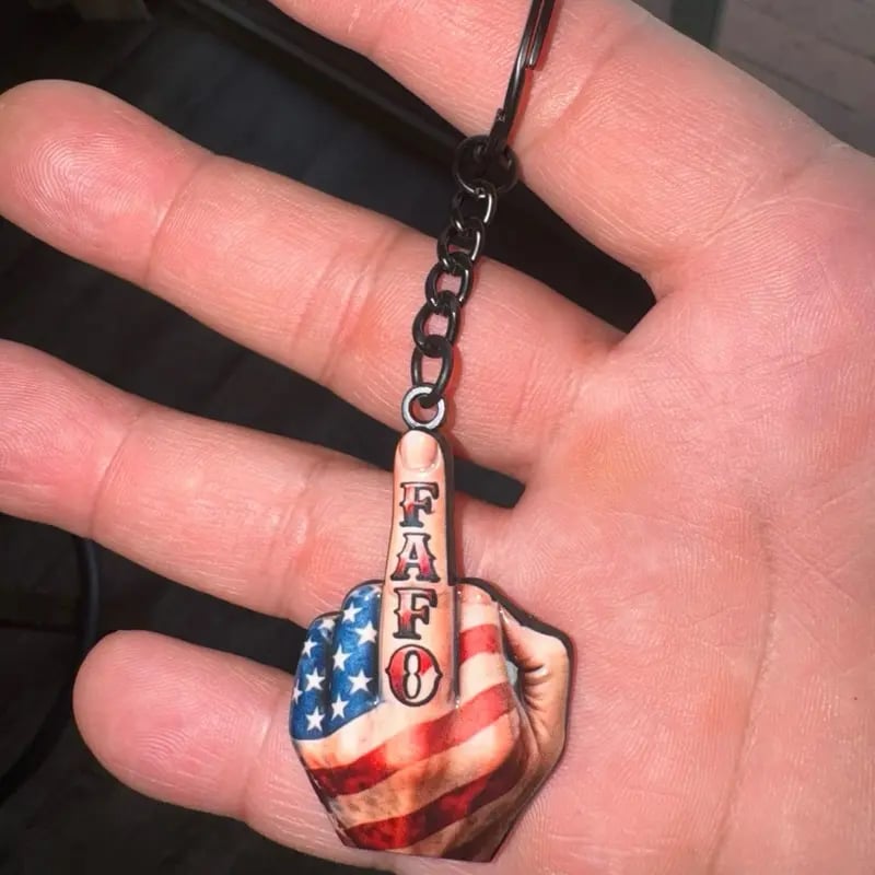 🔥 Last Day 49% OFF - Middle Finger FAFO Keychain