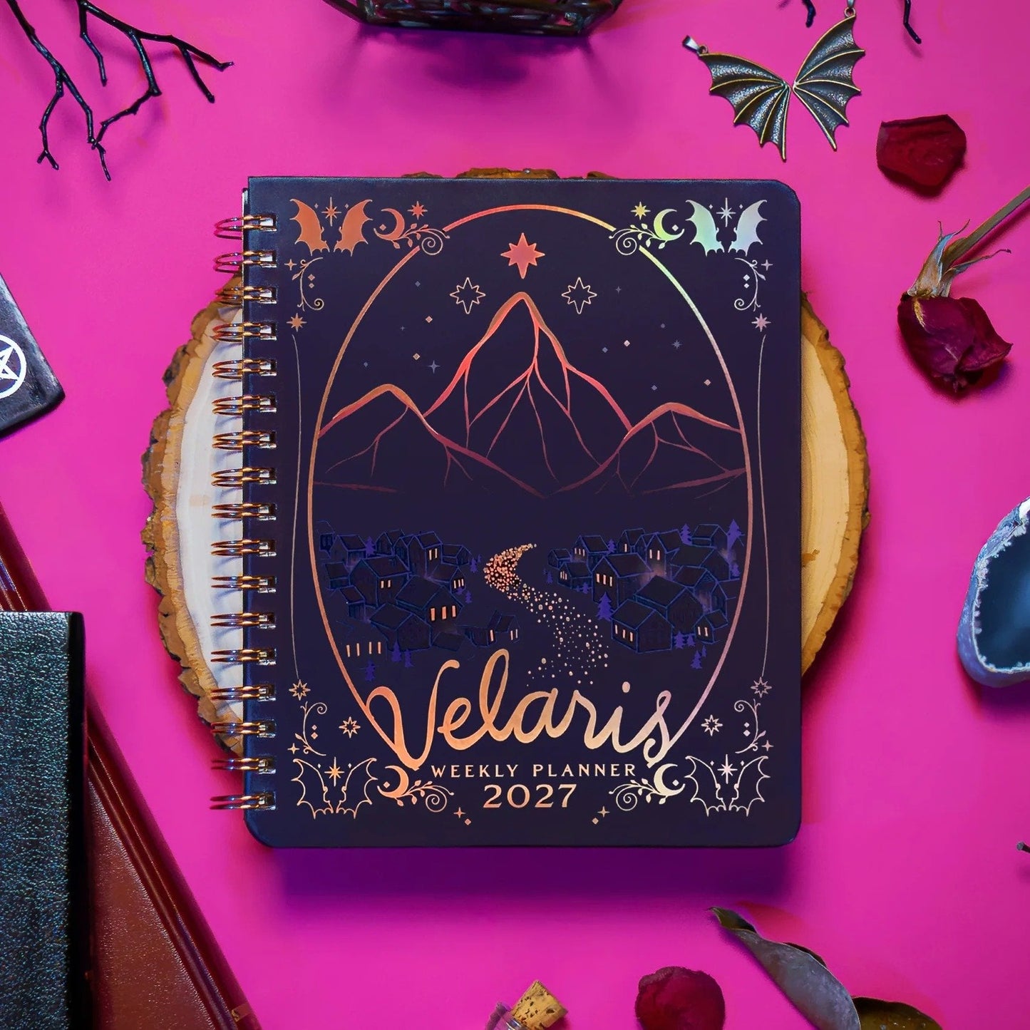 🌙 A Court of Thorns and Roses: Velaris 2027 Weekly Planner ✨ Officially Licensed Fantasy Organizer
